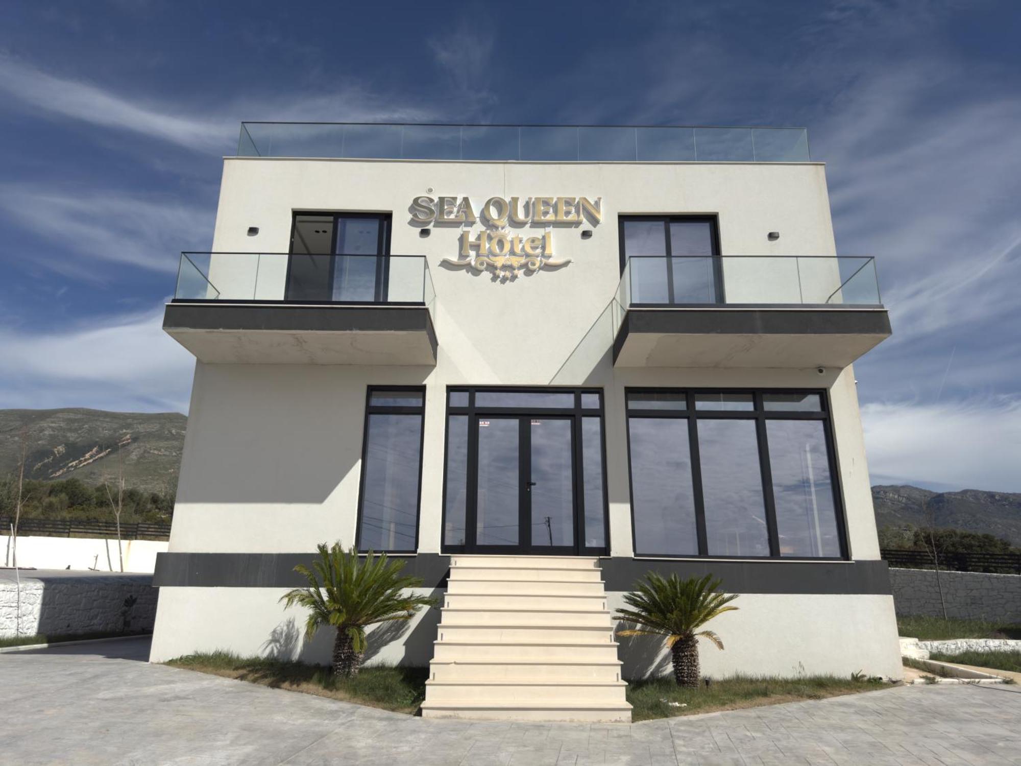 Sea Queen Luxury Hotel Radhimë Eksteriør billede